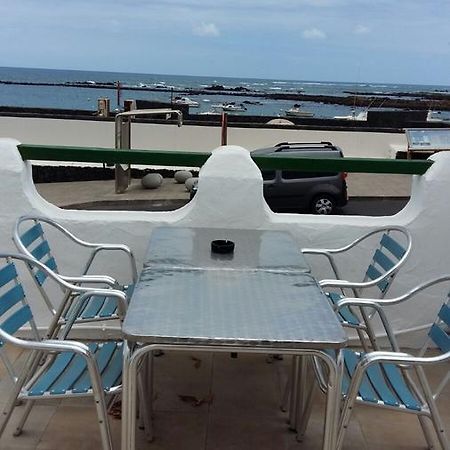 Apartamentos Los Vientos Orzola Bagian luar foto