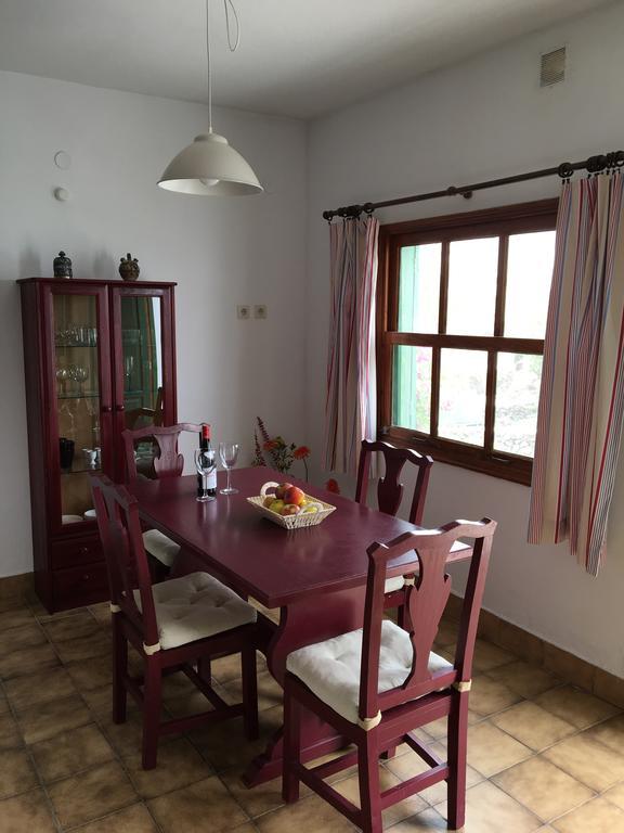Apartamentos Los Vientos Orzola Bagian luar foto